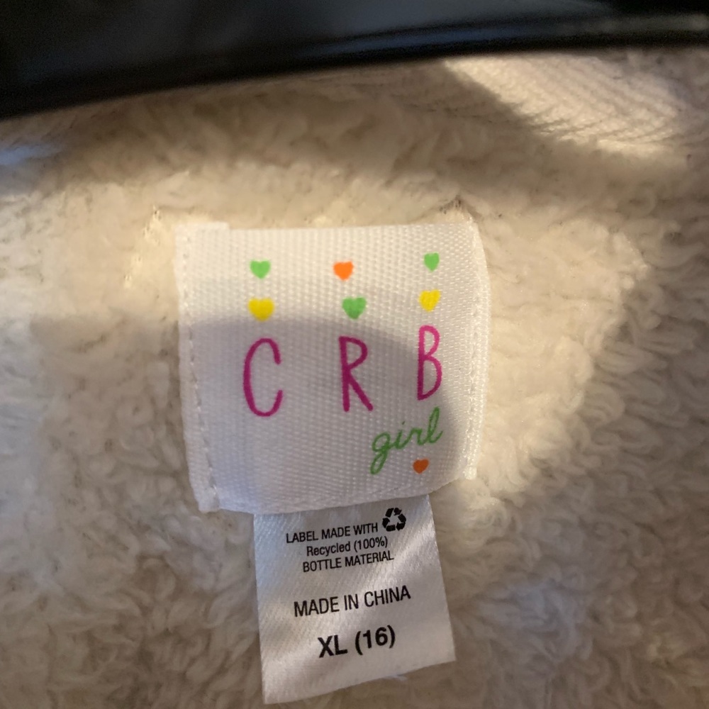 Vest - Picture 2 of 2